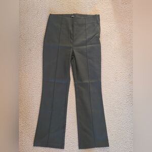 NEW, LOFT Kick Flare Crop Pants. Sz 4